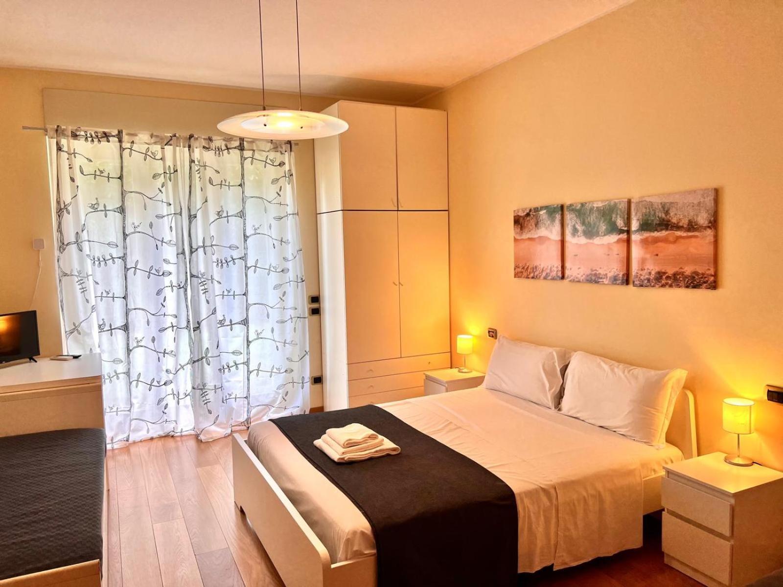 Bergamoinhouse Hotel ภายนอก รูปภาพ