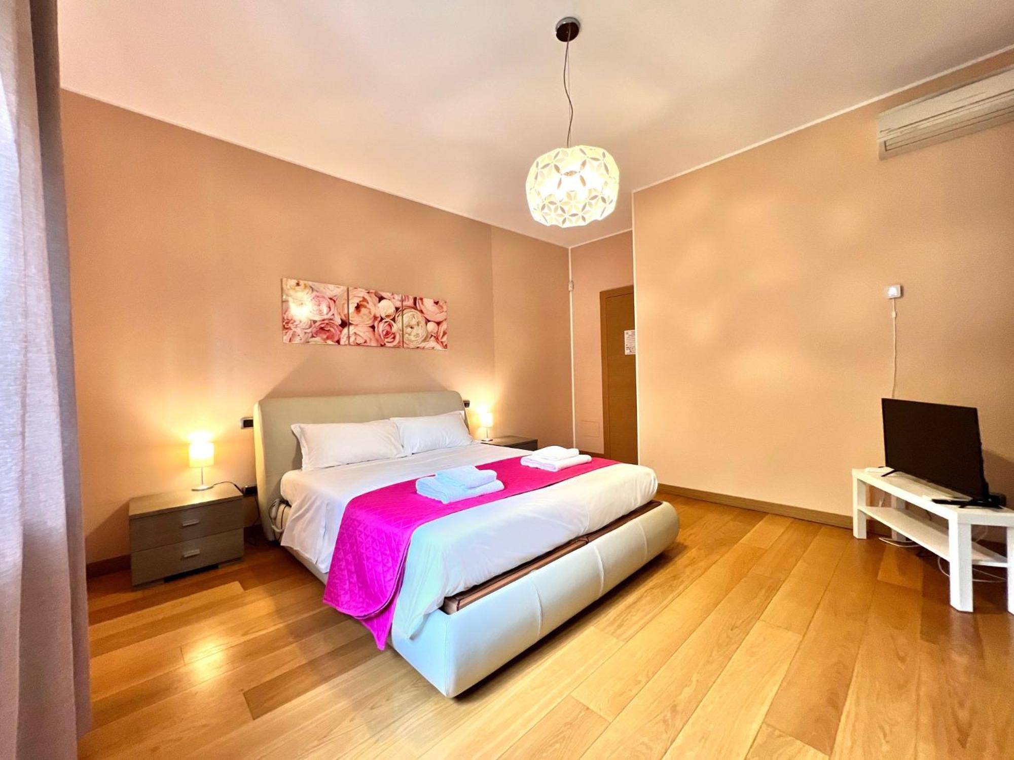 Bergamoinhouse Hotel ภายนอก รูปภาพ